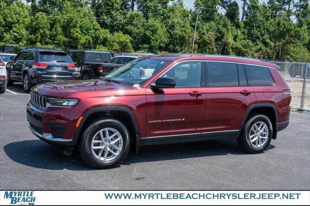 2023 Jeep Grand Cherokee L Laredo 4x2