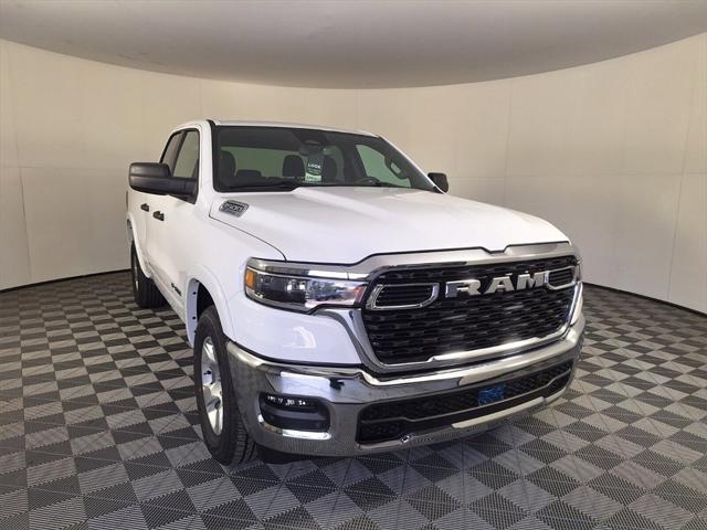 2025 RAM Ram 1500 RAM 1500 BIG HORN QUAD CAB 4X2 64 BOX