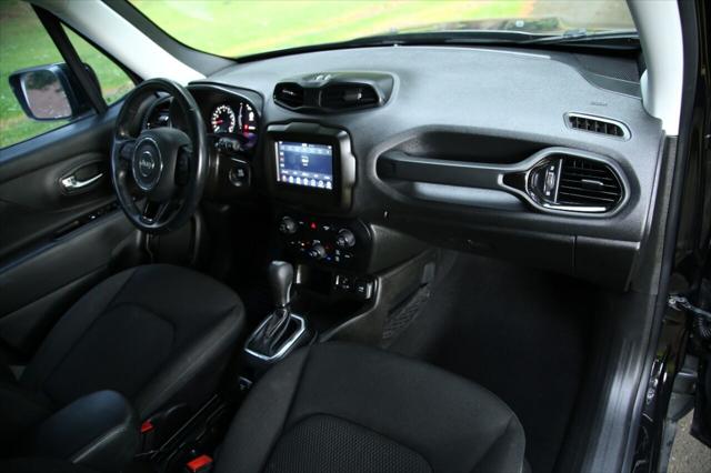 2020 Jeep Renegade Altitude FWD