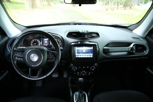 2020 Jeep Renegade Altitude FWD