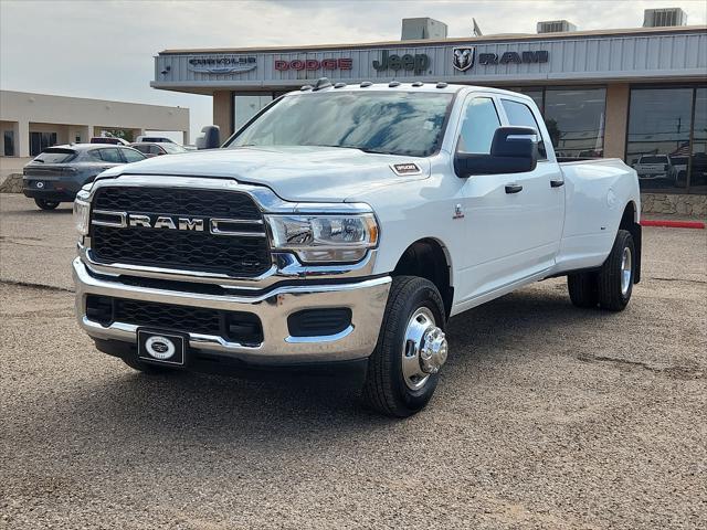 2024 RAM Ram 3500 RAM 3500 TRADESMAN CREW CAB 4X4 8 BOX