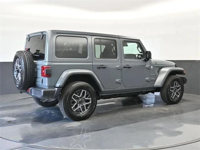 2024 Jeep Wrangler WRANGLER 4-DOOR SAHARA