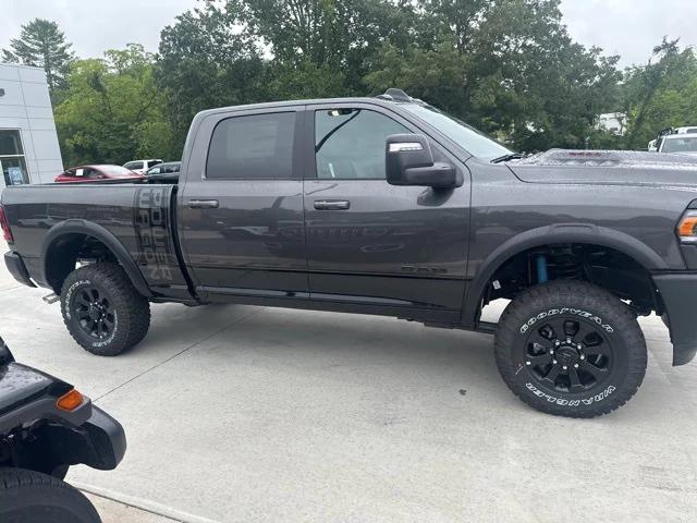 2024 RAM Ram 2500 RAM 2500 POWER WAGON CREW CAB 4X4 64 BOX