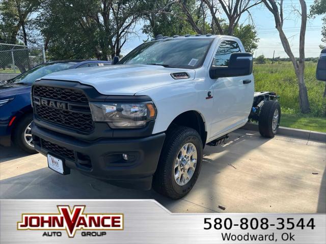 2024 RAM Ram 3500 Chassis Cab RAM 3500 TRADESMAN CHASSIS REGULAR CAB 4X4 60 CA