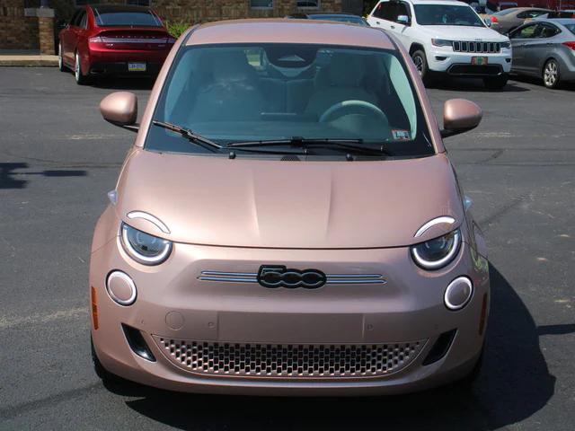 2024 Fiat FIAT 500e 500e Inspired By Beauty