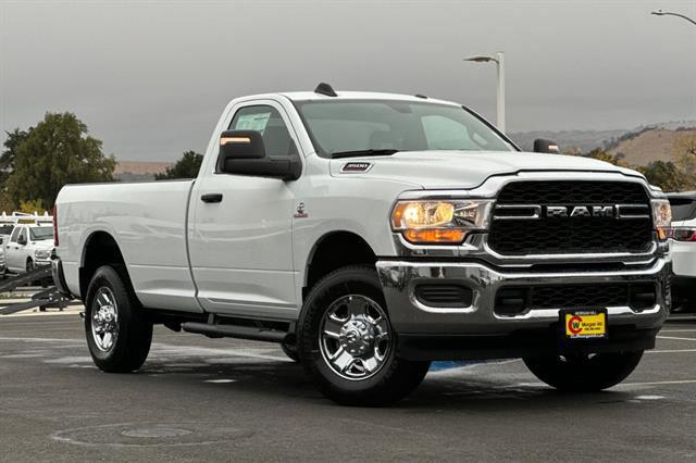 2024 RAM Ram 3500 RAM 3500 TRADESMAN REGULAR CAB 4X4 8 BOX
