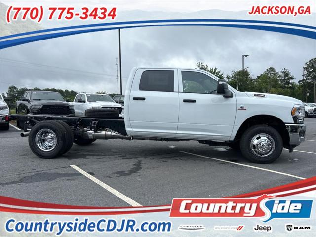 2024 RAM Ram 3500 Chassis Cab RAM 3500 TRADESMAN CREW CAB CHASSIS 4X4 60 CA