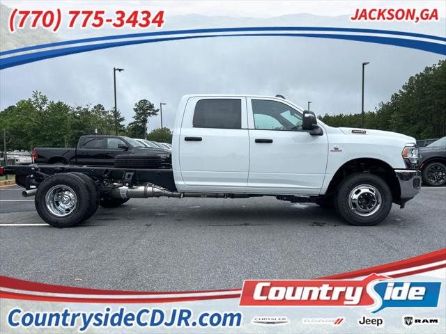 2024 RAM Ram 3500 Chassis Cab RAM 3500 TRADESMAN CREW CAB CHASSIS 4X4 60 CA