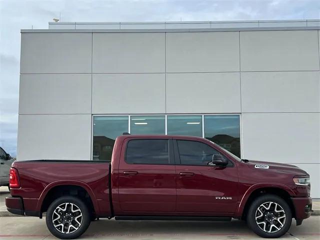 2025 RAM Ram 1500 RAM 1500 LARAMIE CREW CAB 4X4 57 BOX