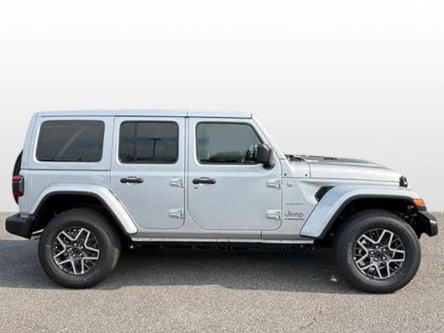 2024 Jeep Wrangler WRANGLER 4-DOOR SAHARA