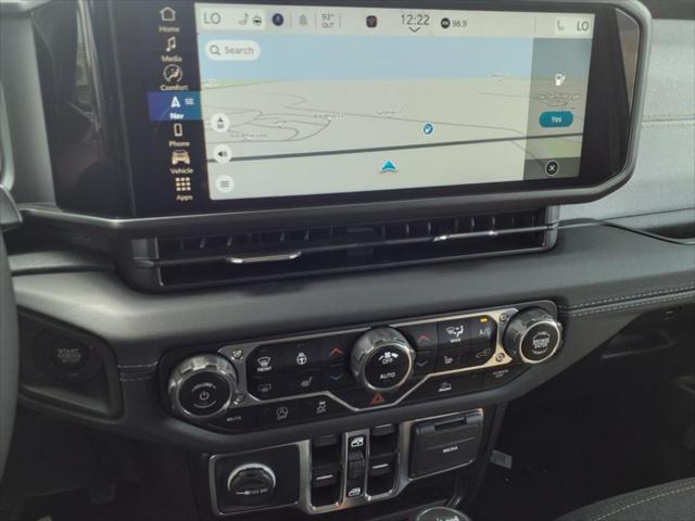 2024 Jeep Wrangler 4-Door Sahara 4x4