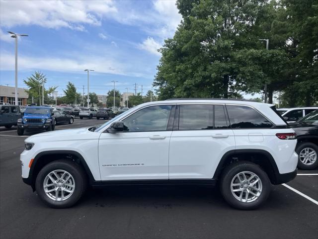 2024 Jeep Grand Cherokee GRAND CHEROKEE LAREDO X 4X2