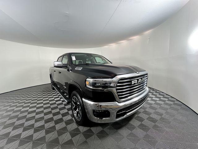 2025 RAM Ram 1500 RAM 1500 LARAMIE CREW CAB 4X4 64 BOX 2025 RAM Ram 1500 RAM 1500 LARAMIE CREW CAB 4X4 64 BOX