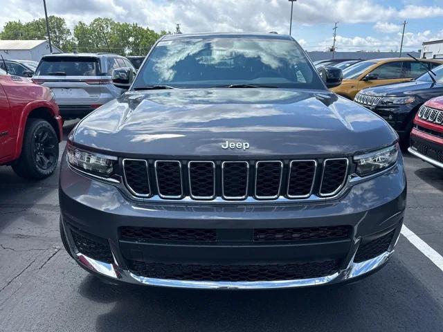 2024 Jeep Grand Cherokee GRAND CHEROKEE L LAREDO X 4X4