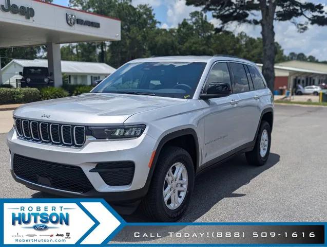 2024 Jeep Grand Cherokee GRAND CHEROKEE LAREDO 4X2