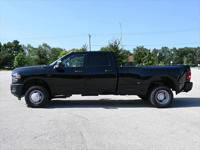 2024 RAM Ram 3500 RAM 3500 TRADESMAN CREW CAB 4X4 8 BOX