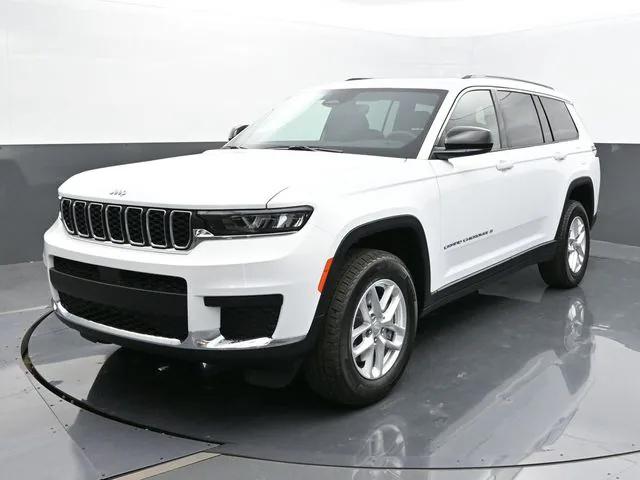 2024 Jeep Grand Cherokee GRAND CHEROKEE L LAREDO X 4X4