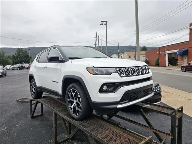 2024 Jeep Compass COMPASS LIMITED 4X4