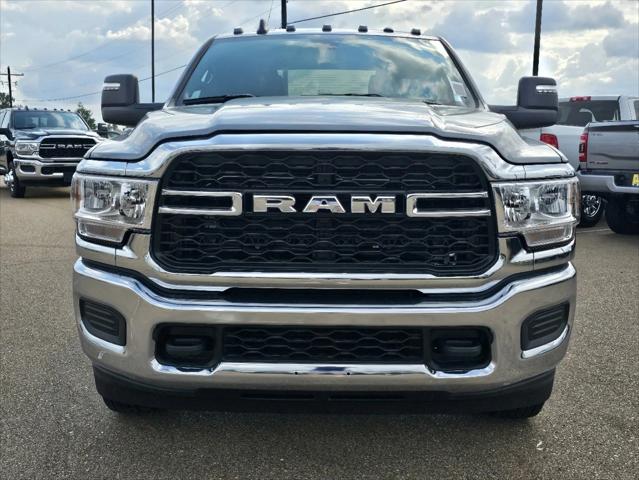 2024 RAM Ram 3500 RAM 3500 TRADESMAN CREW CAB 4X4 8 BOX