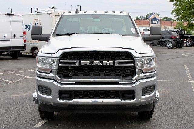 2024 RAM Ram 3500 Chassis Cab RAM 3500 TRADESMAN CHASSIS REGULAR CAB 4X4 60 CA 2024 RAM Ram 3500 Chassis Cab RAM 3500 TRADESMAN CHASSIS REGULAR CAB 4X4 60 CA