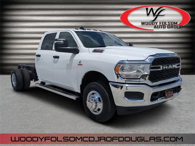 2024 RAM Ram 3500 Chassis Cab RAM 3500 TRADESMAN CREW CAB CHASSIS 4X4 60 CA