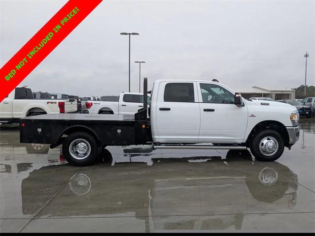 2024 RAM Ram 3500 Chassis Cab RAM 3500 TRADESMAN CREW CAB CHASSIS 4X4 60 CA