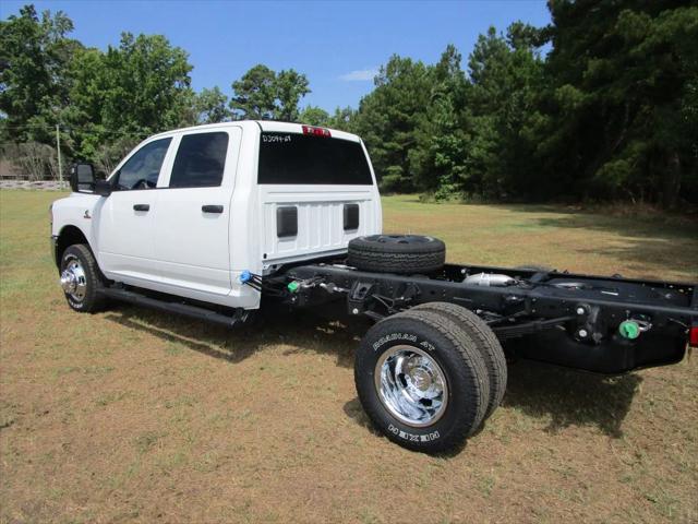 2024 RAM Ram 3500 Chassis Cab RAM 3500 TRADESMAN CREW CAB CHASSIS 4X4 60 CA