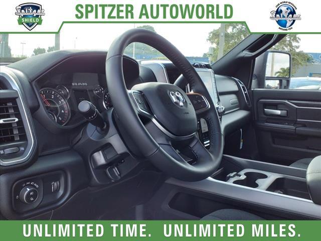 2024 RAM Ram 3500 RAM 3500 BIG HORN CREW CAB 4X4 64 BOX