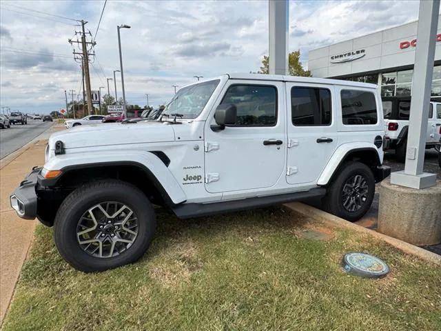 2024 Jeep Wrangler WRANGLER 4-DOOR SAHARA