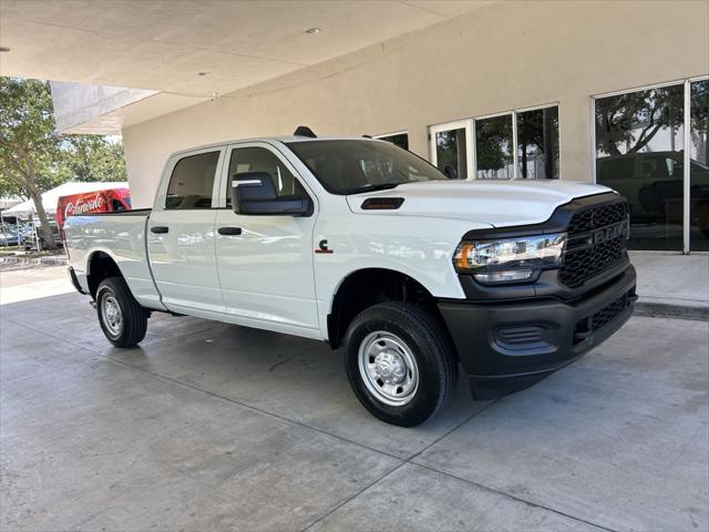 2024 RAM Ram 2500 RAM 2500 TRADESMAN CREW CAB 4X4 64 BOX