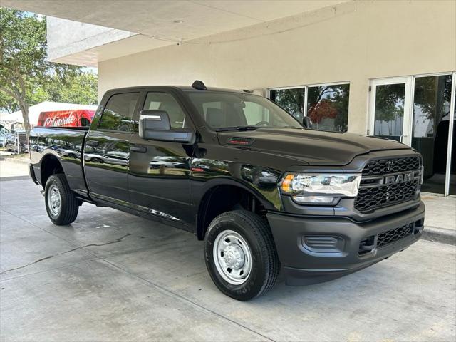 2024 RAM Ram 2500 RAM 2500 TRADESMAN CREW CAB 4X4 64 BOX