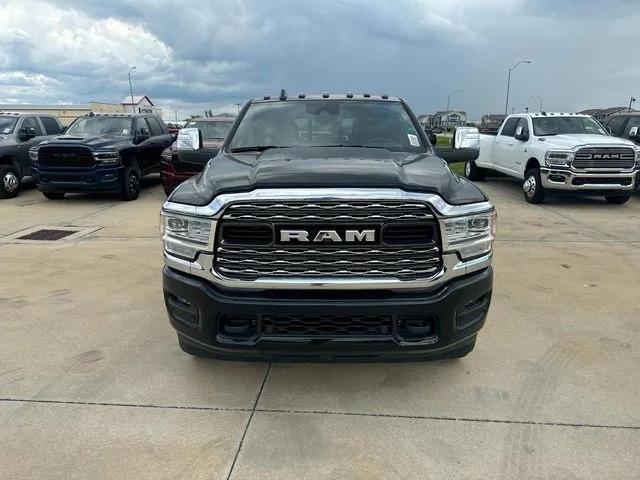 2024 RAM Ram 3500 RAM 3500 LIMITED MEGA CAB 4X4 64 BOX