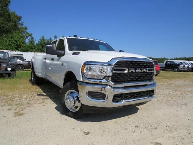 2024 RAM Ram 3500 RAM 3500 TRADESMAN CREW CAB 4X4 8 BOX