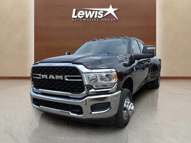 2024 RAM Ram 3500 RAM 3500 TRADESMAN CREW CAB 4X4 8 BOX