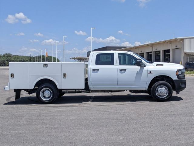 2024 RAM Ram 3500 Chassis Cab RAM 3500 TRADESMAN CREW CAB CHASSIS 4X4 60 CA