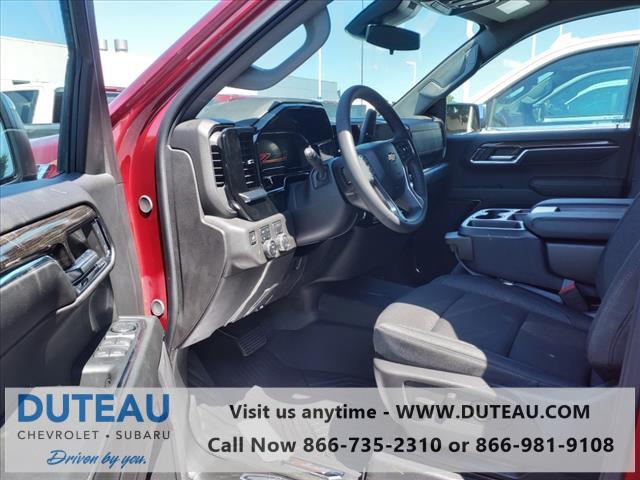 2024 Chevrolet Silverado 1500 4WD Crew Cab Short Bed LT