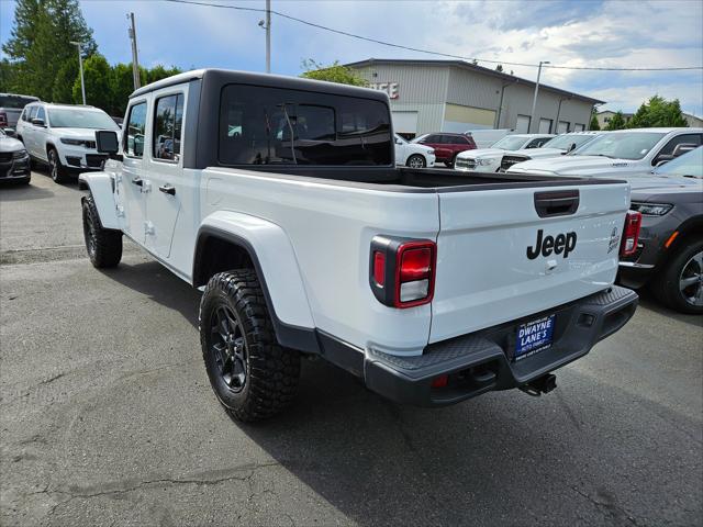 2021 Jeep Gladiator Willys 4x4