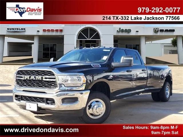 2024 RAM Ram 3500 RAM 3500 TRADESMAN CREW CAB 4X4 8 BOX