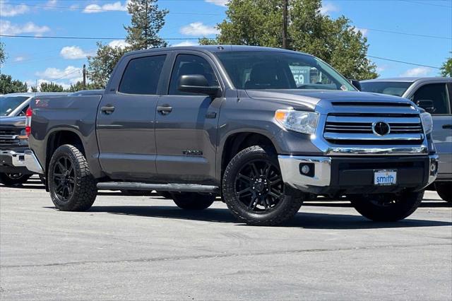 2017 Toyota Tundra SR5 5.7L V8