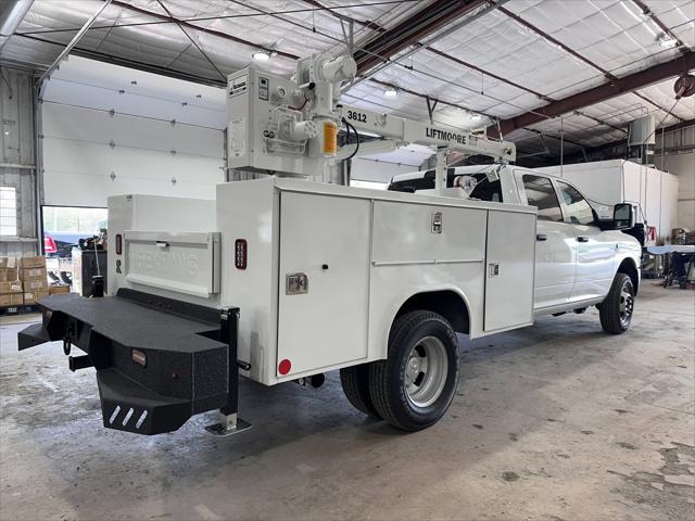 2024 RAM Ram 3500 Chassis Cab RAM 3500 TRADESMAN CREW CAB CHASSIS 4X4 60 CA