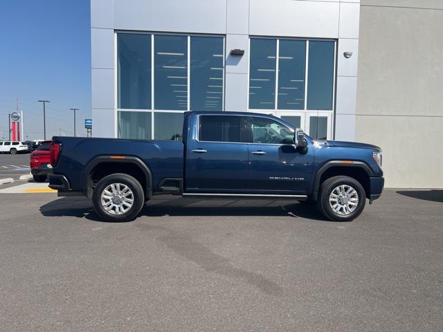 2022 GMC Sierra 2500HD 4WD Crew Cab Standard Bed Denali