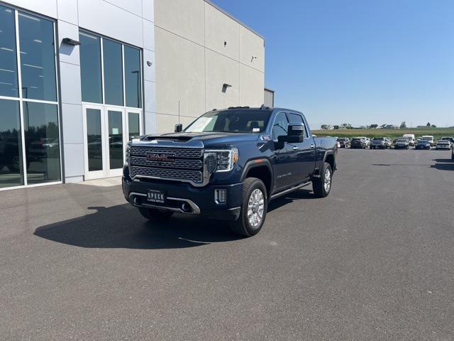 2022 GMC Sierra 2500HD 4WD Crew Cab Standard Bed Denali