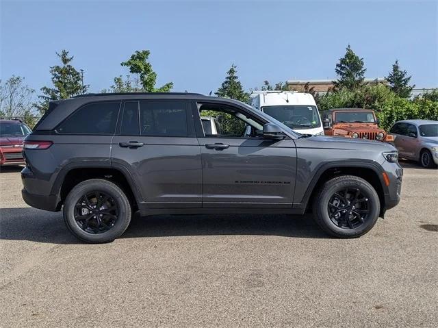 2024 Jeep Grand Cherokee GRAND CHEROKEE ALTITUDE 4X4