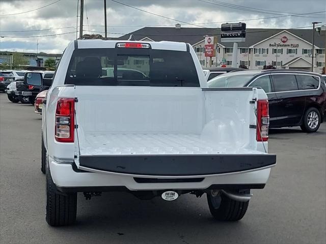 2024 RAM 1500 Tradesman Quad Cab 4x4 64 Box