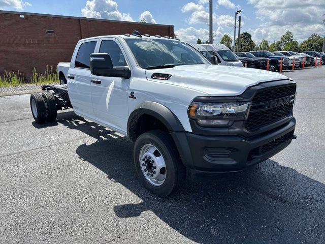 2024 RAM Ram 5500 Chassis Cab RAM 5500 TRADESMAN CHASSIS CREW CAB 4X4 84 CA