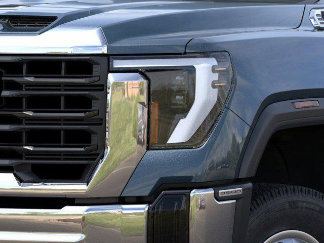 2024 GMC Sierra 3500HD Pro