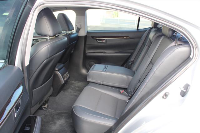 2016 Lexus ES 350 350