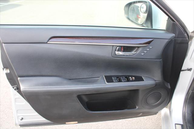 2016 Lexus ES 350 350