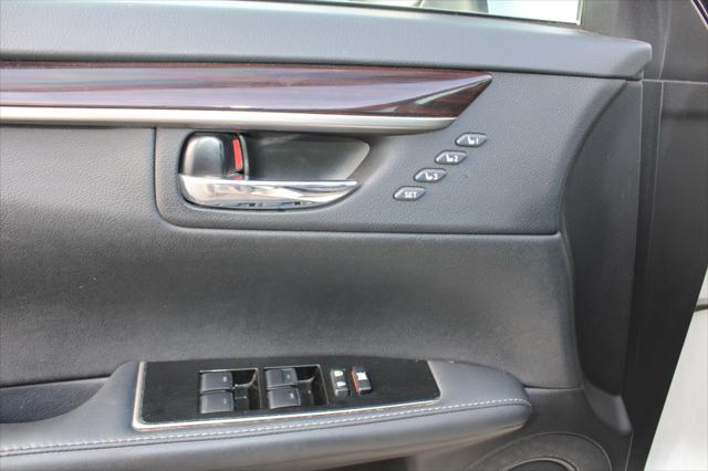 2016 Lexus ES 350 350