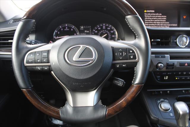 2016 Lexus ES 350 350
